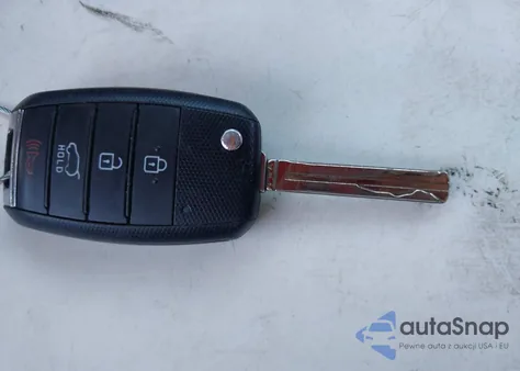 2015 Kia Sedona L z USA, uszkodzony, nr VIN KNDMA5C17F6066874